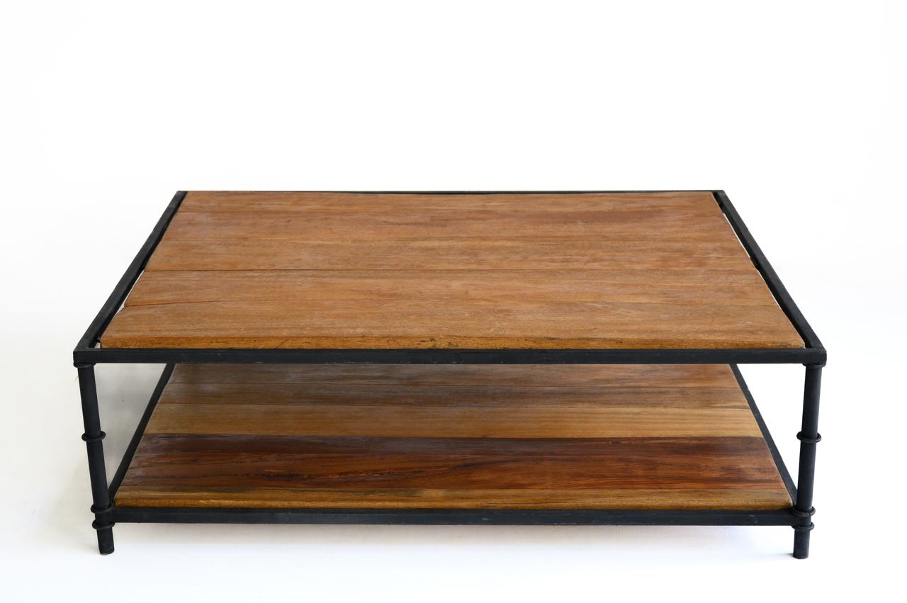 Mesa de Centro de Ferro Dupla -  1.20m L x 0.90m C x 0.35m H - Galeria