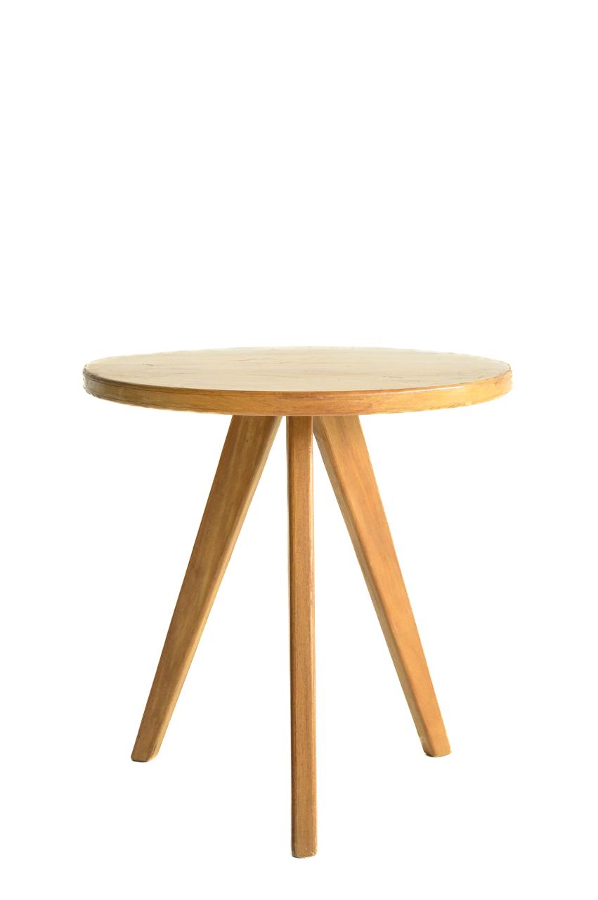 Mesa Lateral 3 Pés. - 0.70mØ x 0.70mH - Galeria